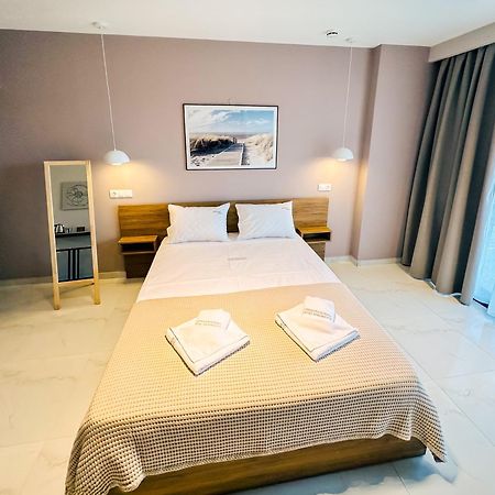 Sithonian Sunset Luxury - Nikiti Cozy Getaways Lejlighedshotel Eksteriør billede