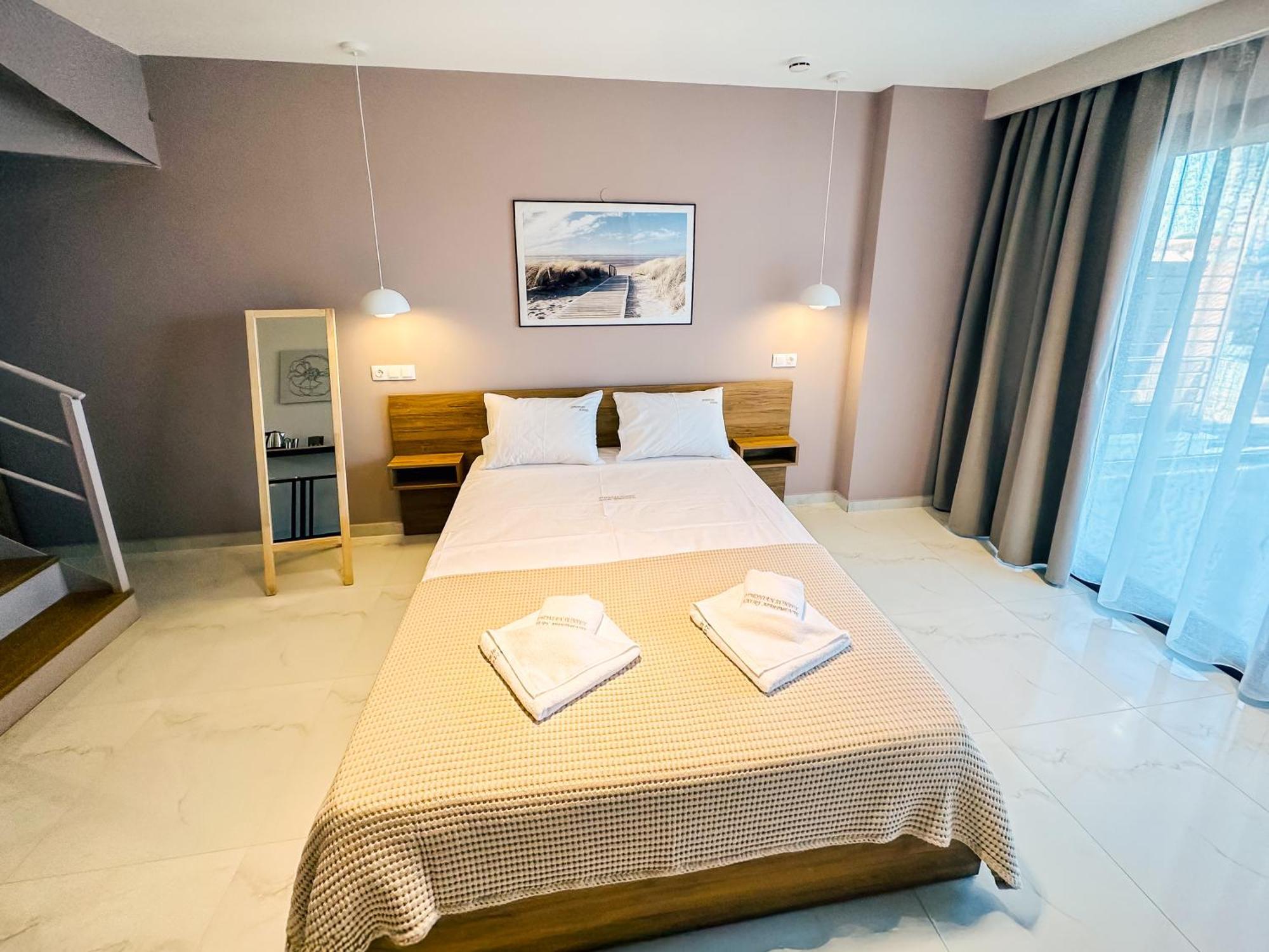 Sithonian Sunset Luxury - Nikiti Cozy Getaways Lejlighedshotel Eksteriør billede